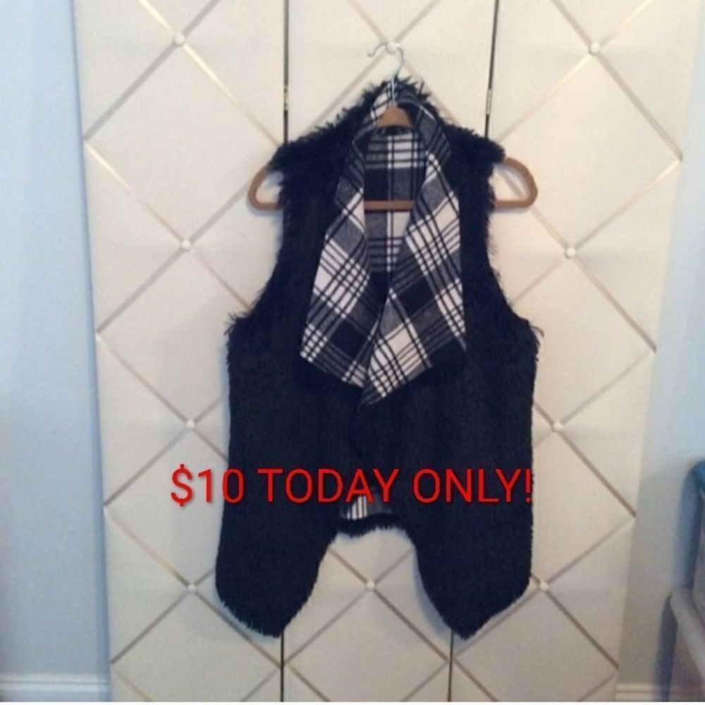 3 for $25! Faux Fur and Flannel Reversible Vest!